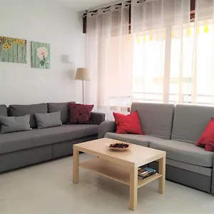 Elizabeth With Seaviews! Apartment